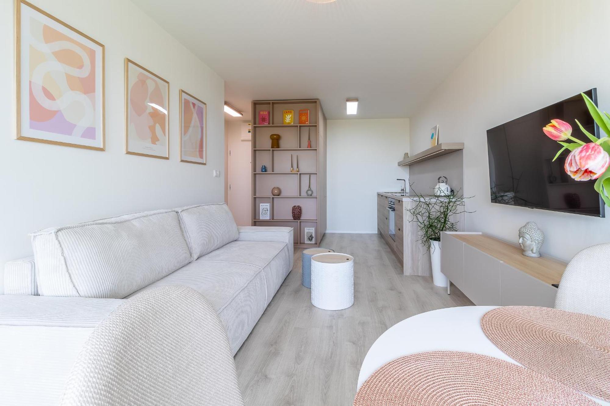 Cozy Apartment Near City Centrum And Bratislava Airport Exterior photo